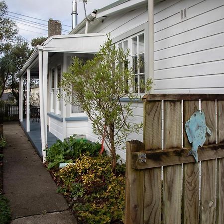 Cottage In The Heart Of Carterton 외부 사진