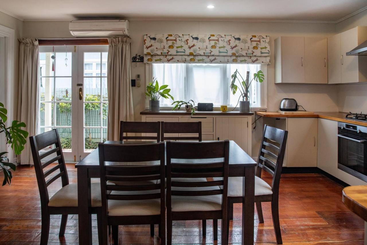 Cottage In The Heart Of Carterton 외부 사진
